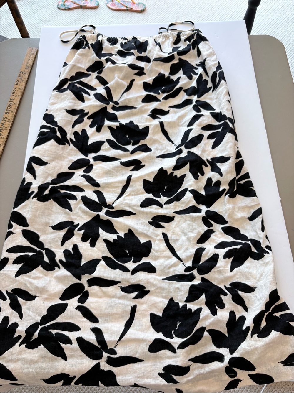 a new day Black & White Floral Midi Dress F32